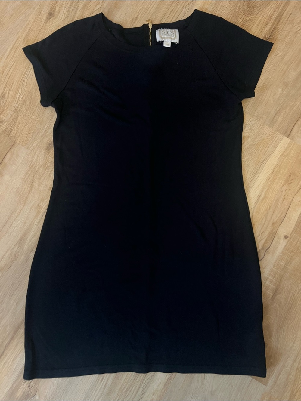 STS Sail to Sable Black Short Sleeve Dress With Gold Zipper